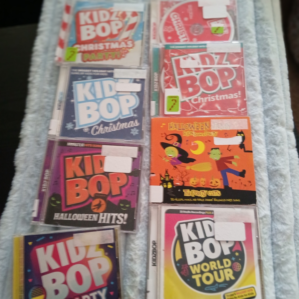 CD Collection - Vibrant Multicolor Set - Picture 3 of 5